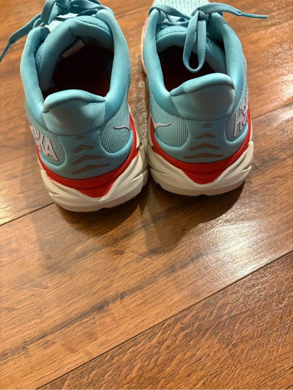HOKA Clifton 8 Women’s 7B Aquarelle Eggshell Blue Running Shoes - Picture 4 of 6